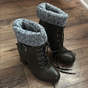 Stylish Chunky Heel Women's Boots